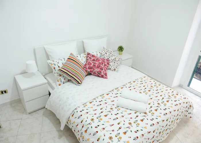 Palazzo Del Carmine Gasthuis Bari