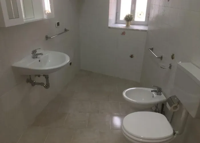 Palazzo Del Carmine Bari